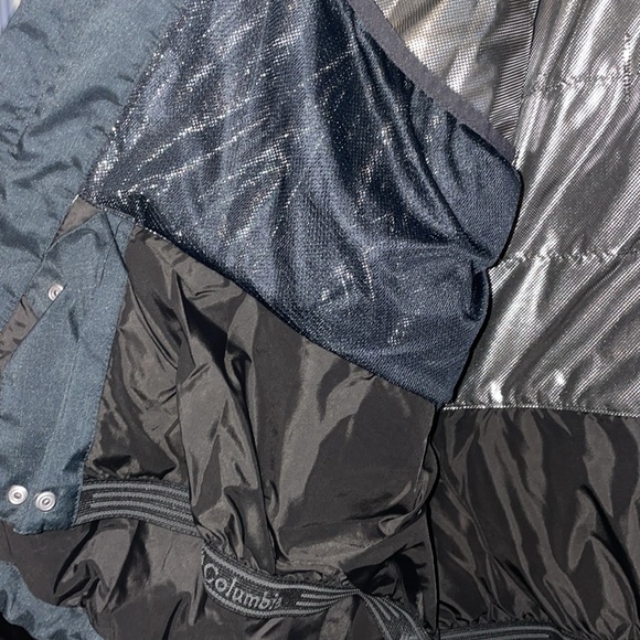 Columbia Coat - Picture 9 of 16